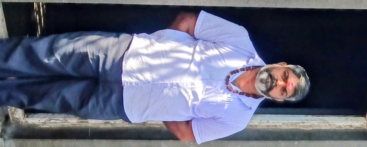 Customer photo review of Double Delight White Shirts - 2 Pcs Combo Pack