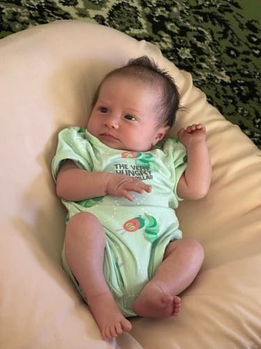Customer photo review of Cushii Baby Lounger Marula - Blush