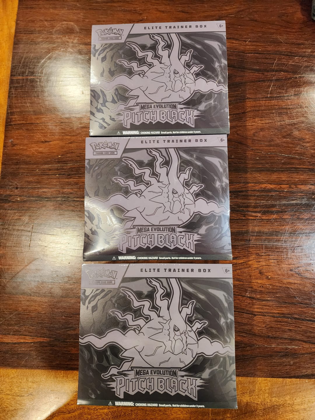 Customer photo review of Pitch Black Elite Trainer Box