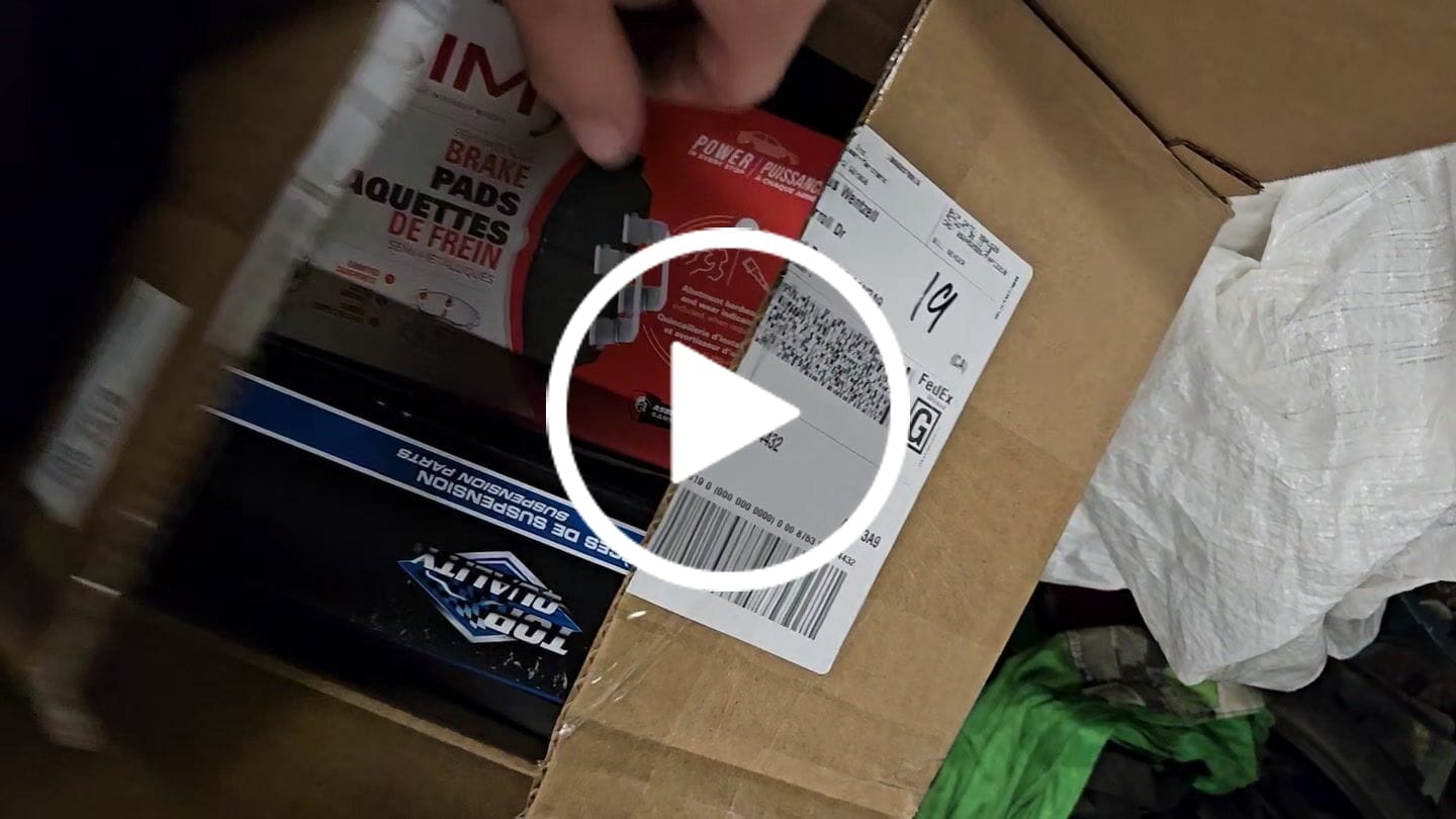 Customer video review of Front Disc Brake Rotors And Semi-Metallic Pads Kit For Toyota Corolla Scion xD Matrix Pontiac Vibe K8S-100547