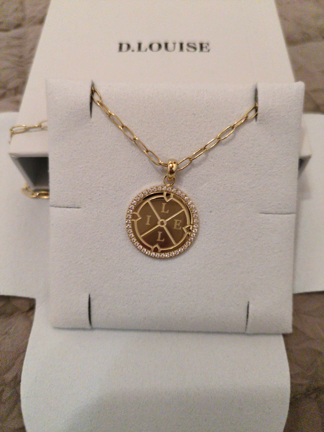 Customer photo review of Engravable Compass With Stones