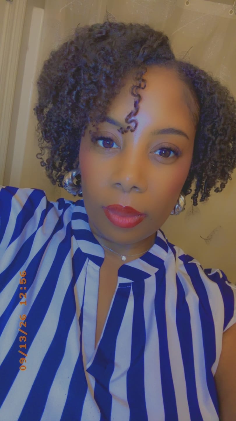 Customer photo review of Tropical Oasis Anti-Humidity Firm Hold Hair Gel