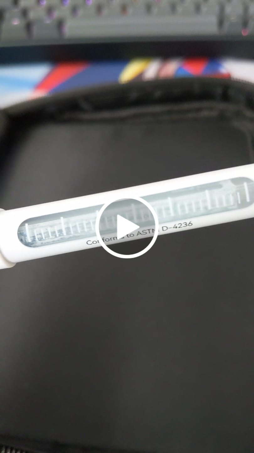 Customer video review of Ohuhu Nahuku Direct-ink Acrylic Markers