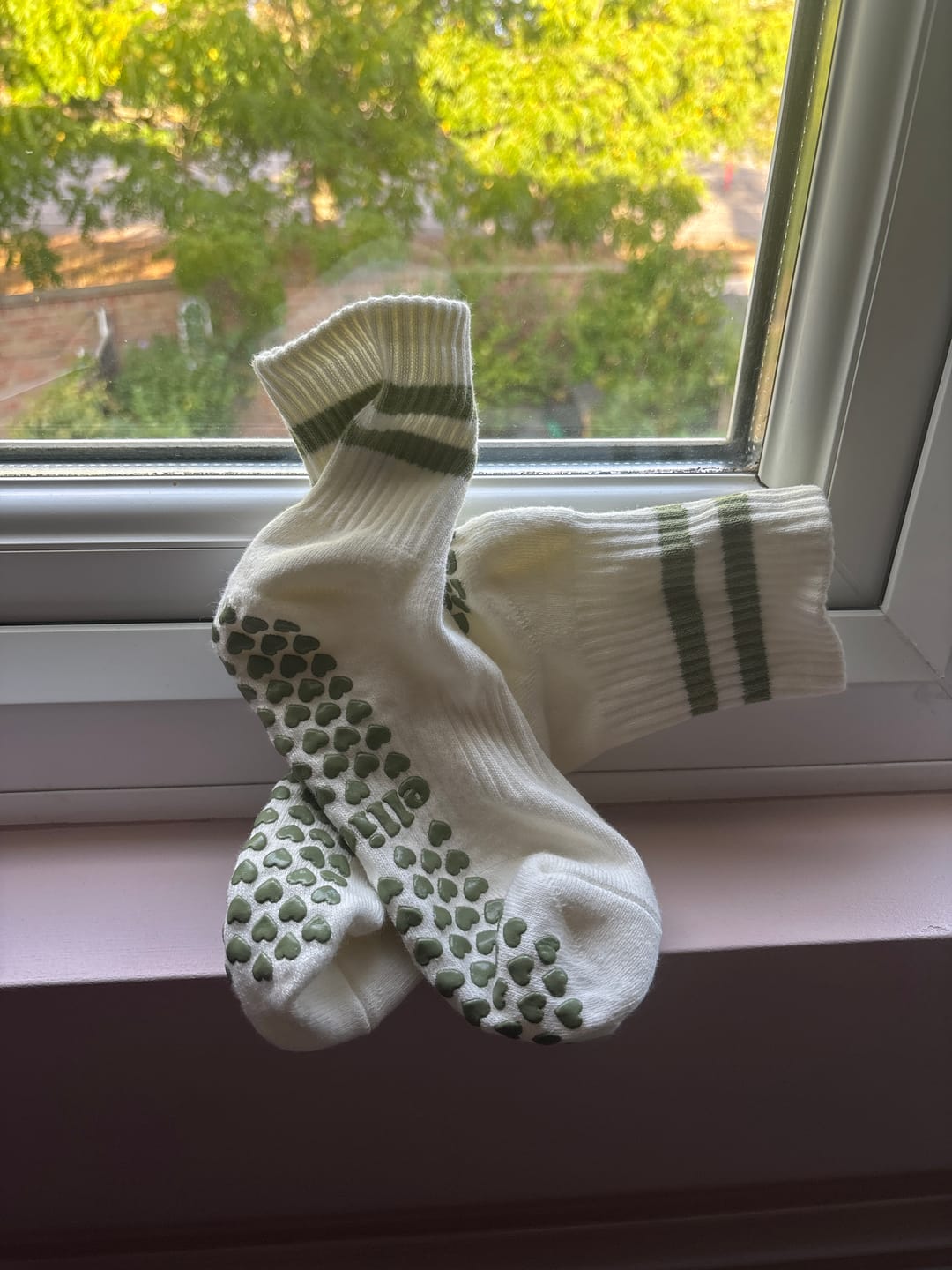 Customer photo review of Grip Stripes - Matcha Cream