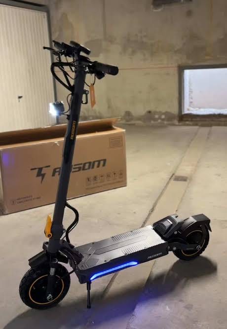 Customer photo review of Ausom K20 Pro Dual Trottinette Électrique
