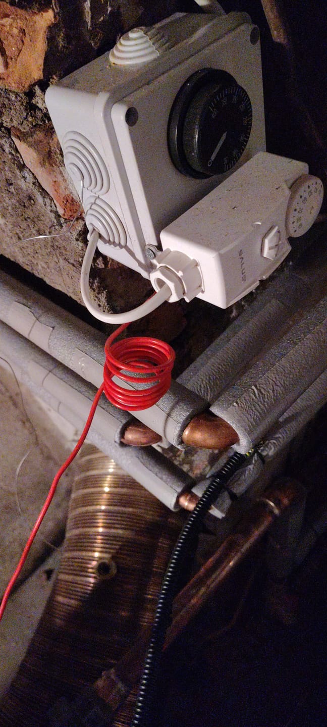 Customer photo review of Termostat reglabil cu sonda de inox 50 - 400 grade C
