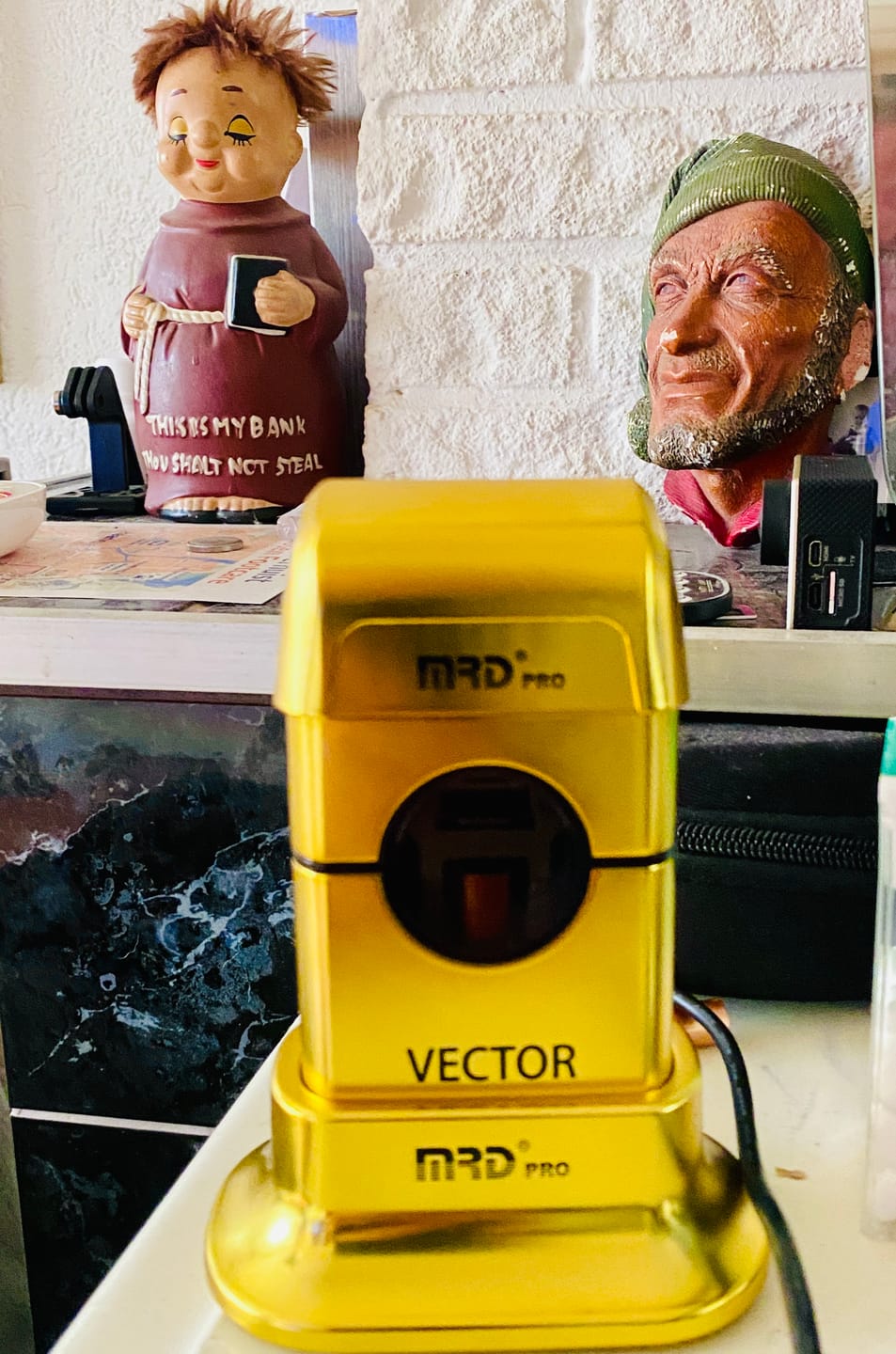 Customer photo review of MRD Pro Vector Foil Shaver - Gold