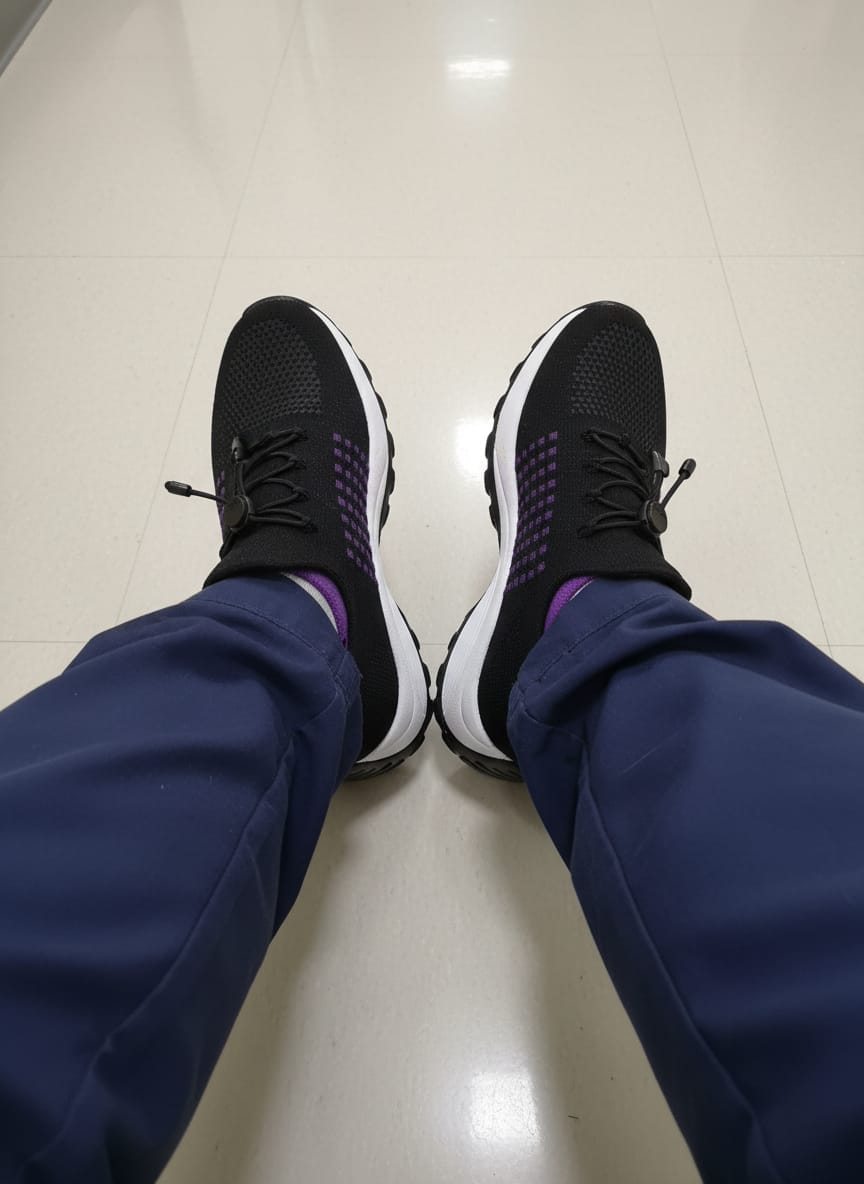 Customer photo review of Tênis Ortopédico Feminino OrtoFlex Pro