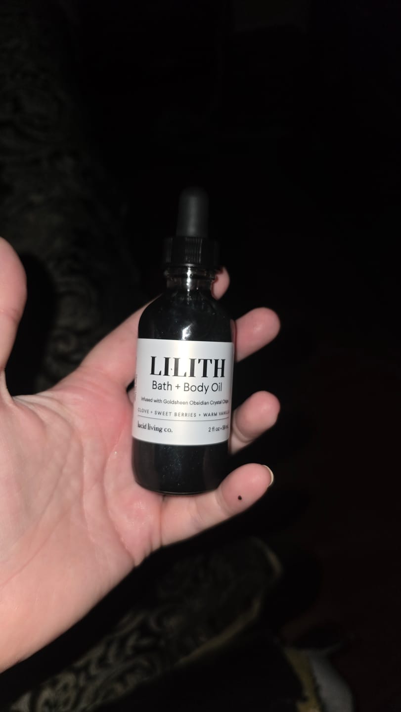 Customer photo review of LILITH Bath & Body Oil
