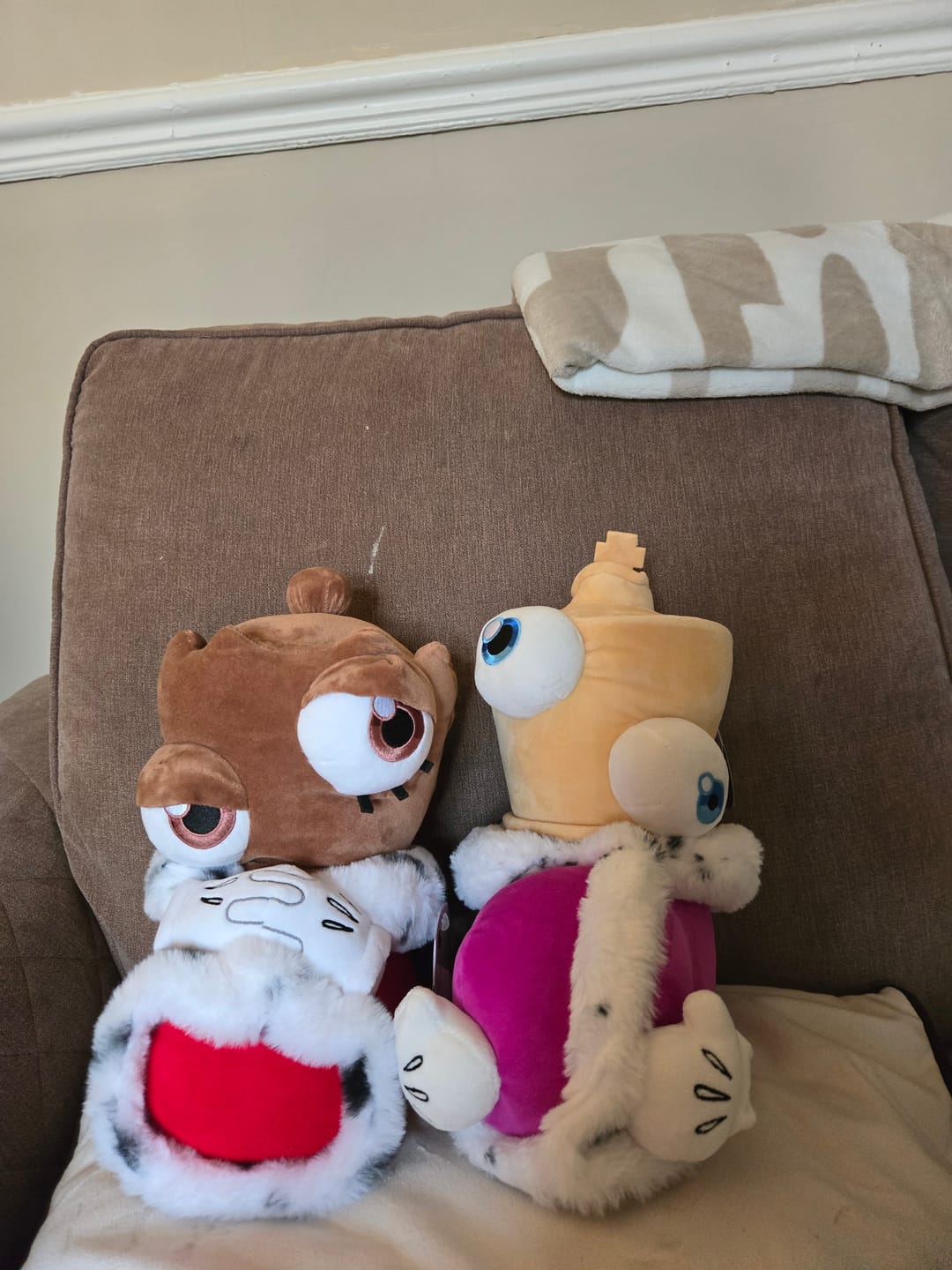Customer photo review of Queenie Plush