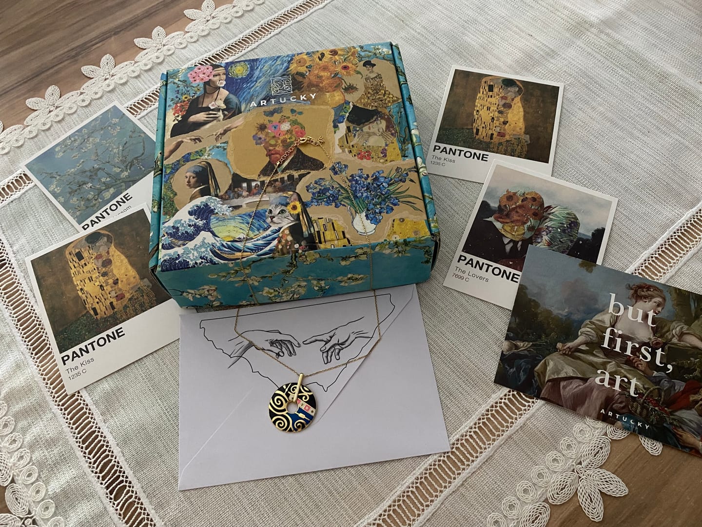 Customer photo review of Gustav Klimt Hayat Ağacı Kolye