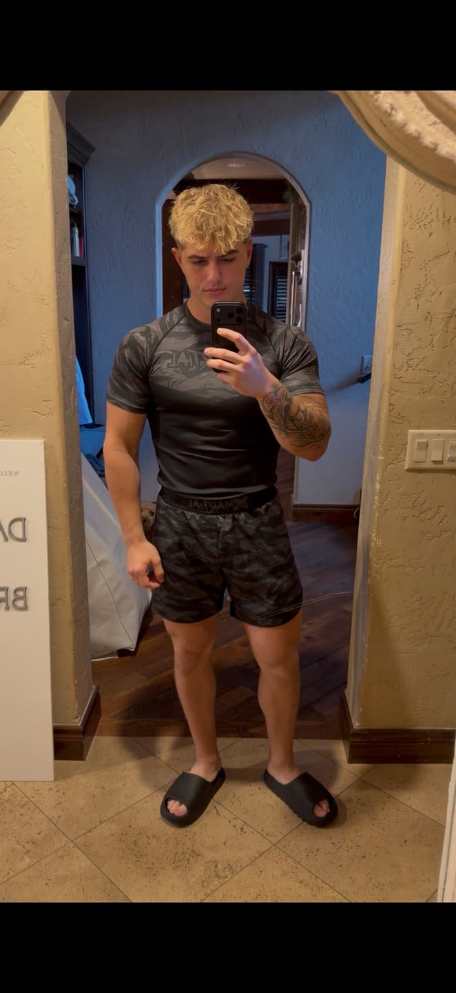 Customer photo review of BJJ Rash Guard Black Tiger Camo X-Tech 25 Series