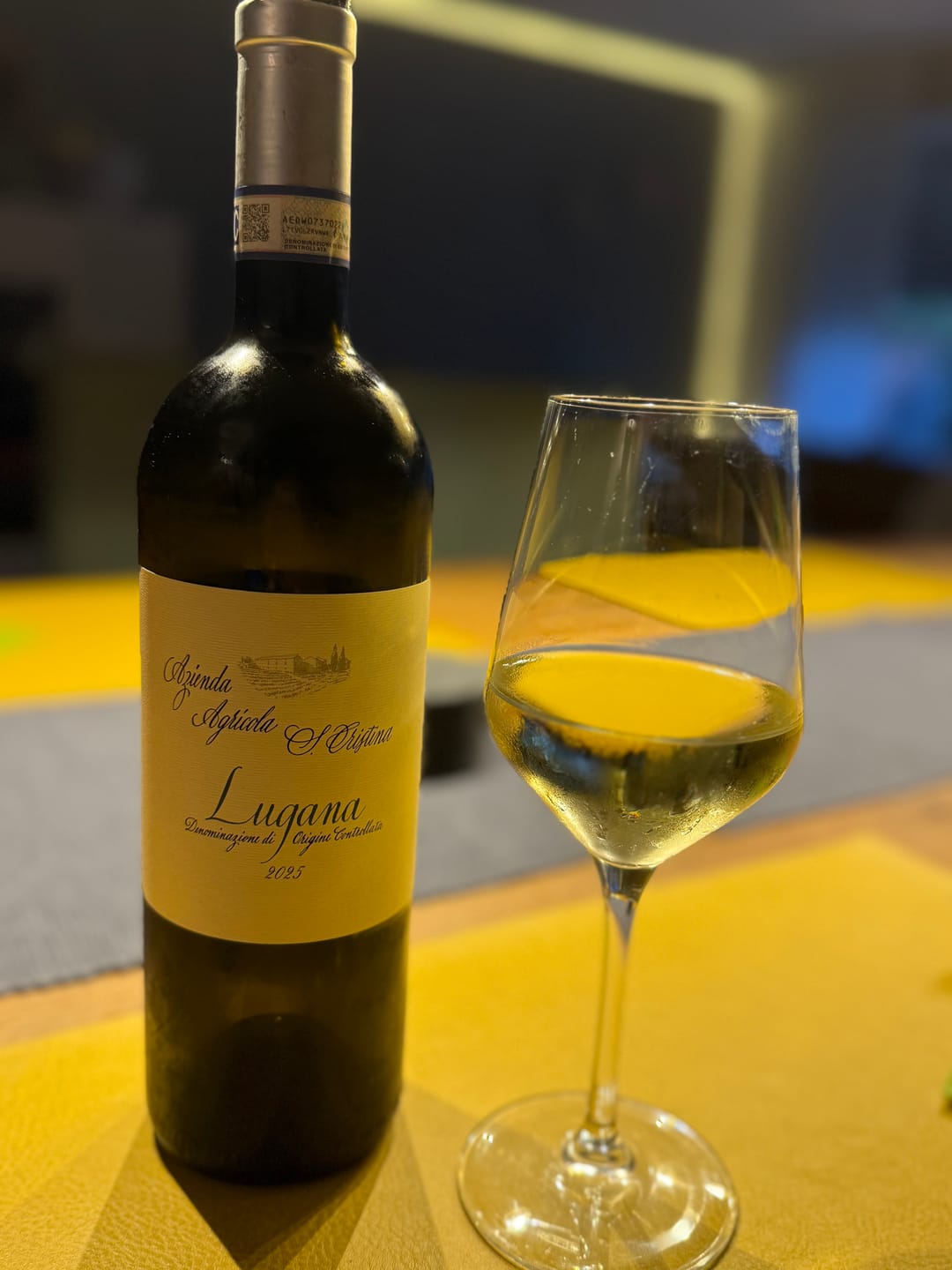 Customer photo review of Lugana S. Christina DOC Zenato, 6 Fl. | alc. 13%