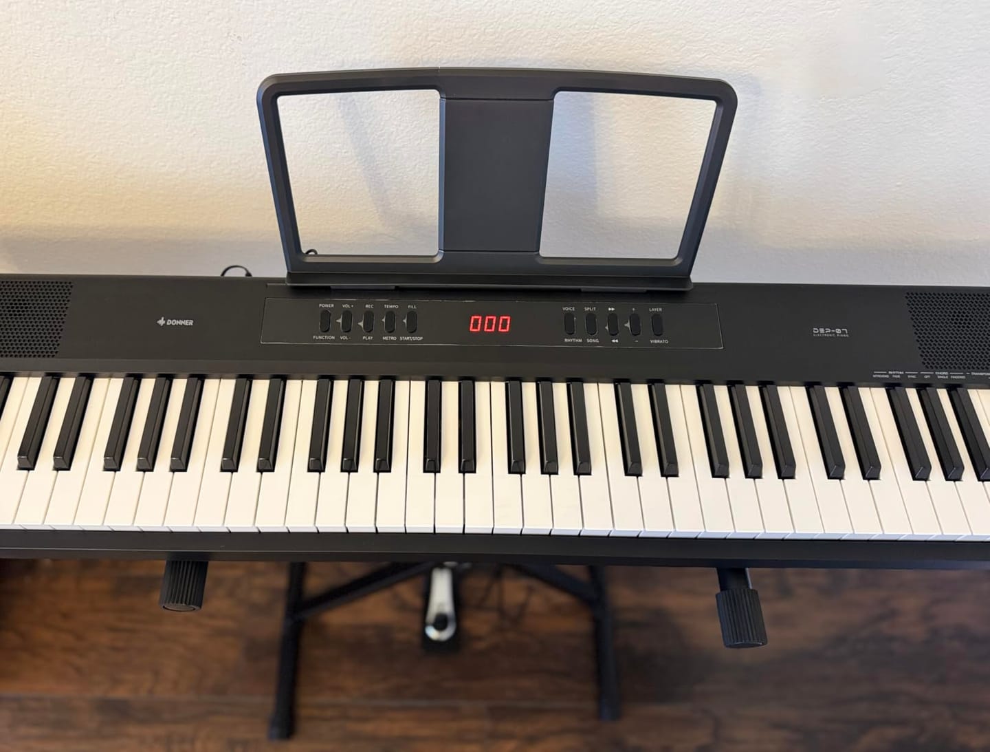 Customer photo review of Donner DEP-07  Piano numérique portable semi-lesté à 88 touches