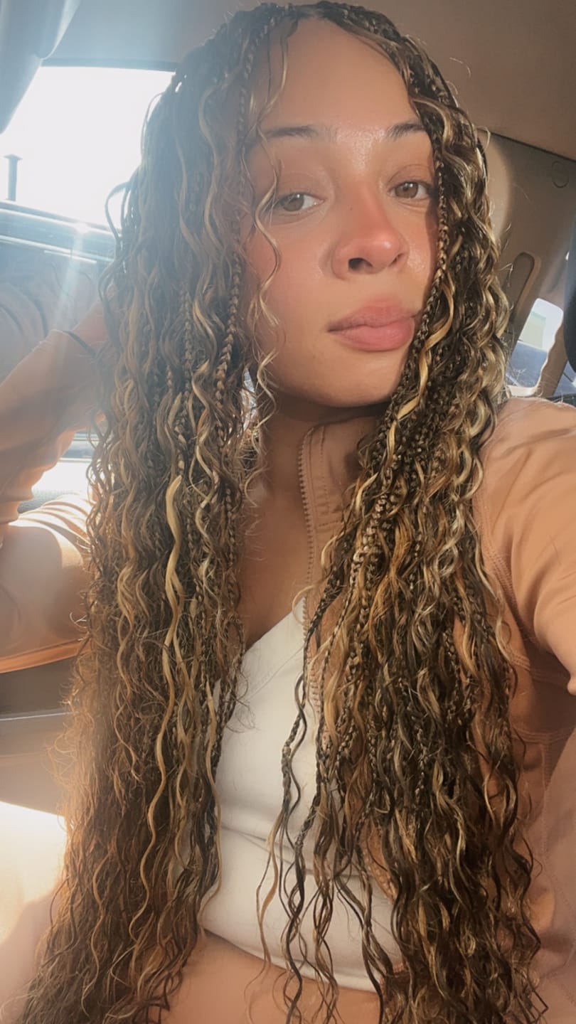 Customer photo review of #4/27/30/613 Mix Color Blend Deep Wave Human Braiding Hair