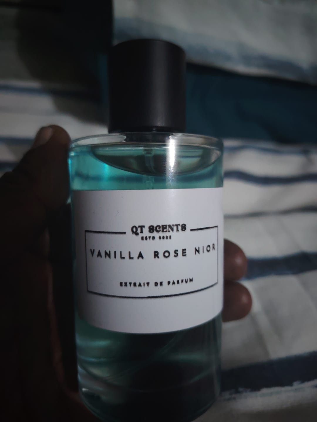 Customer photo review of Vanilla rose nior  unisex