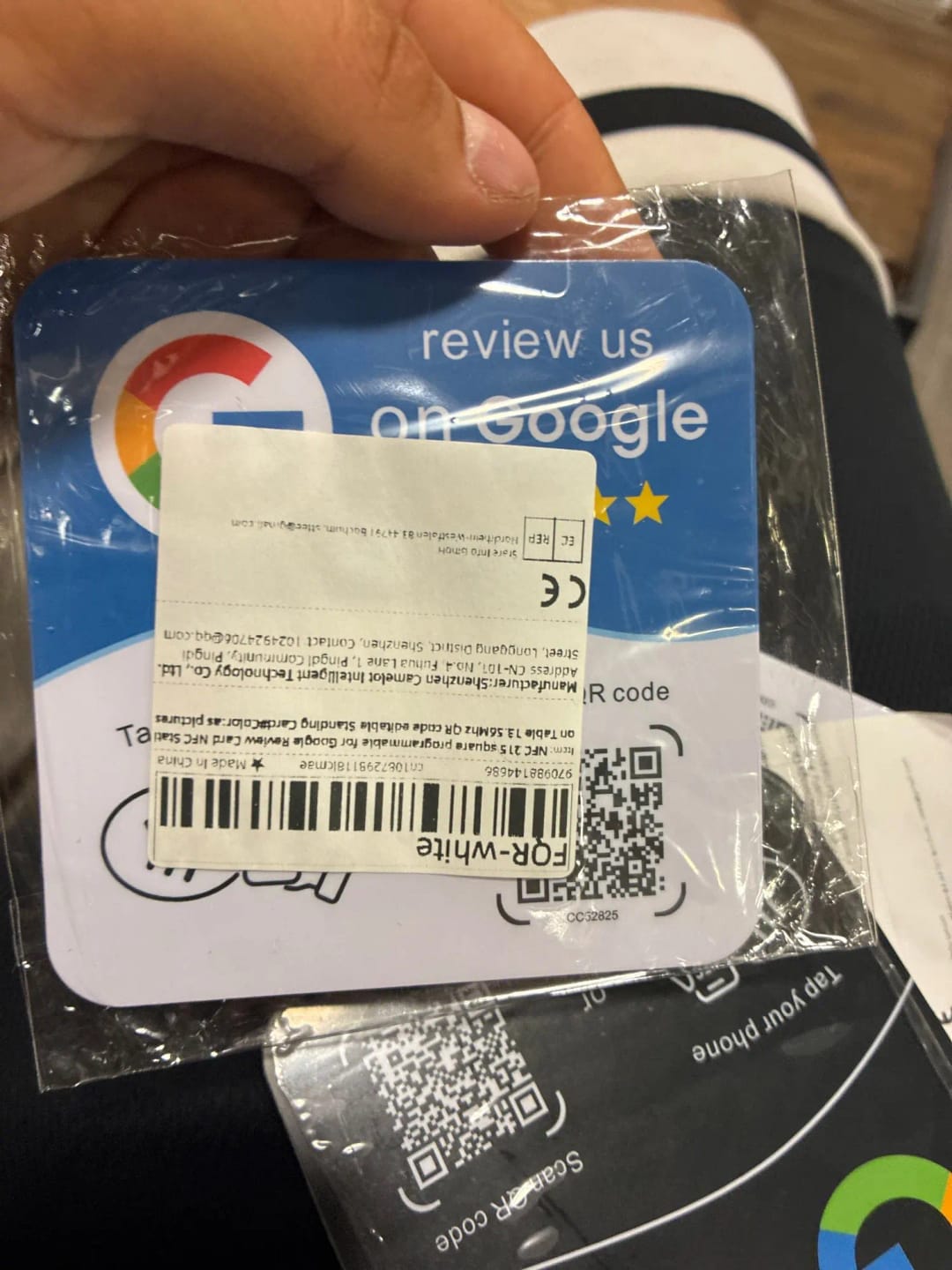 Customer photo review of Placa NFC para reseñas de Google