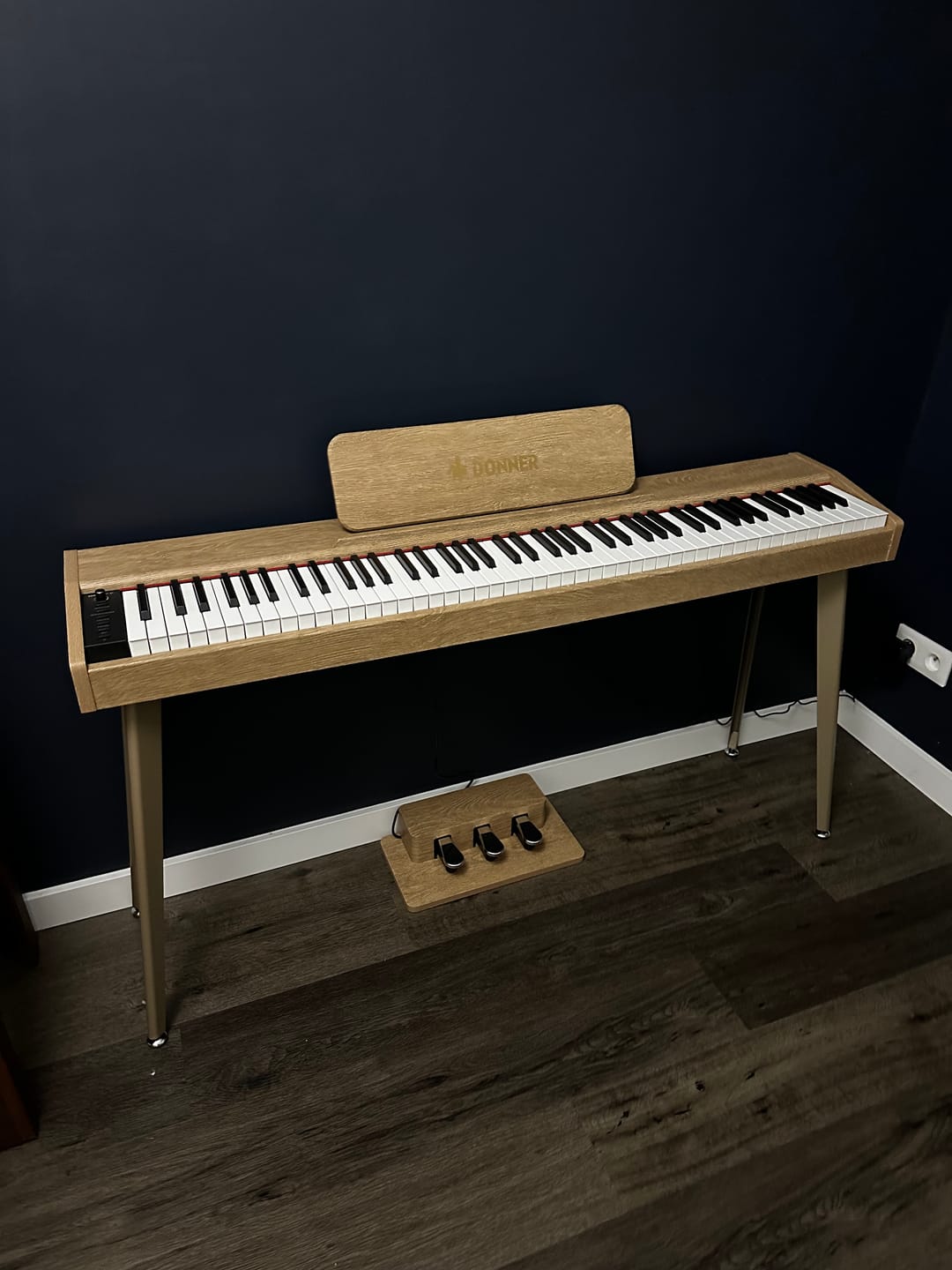 Customer photo review of Donner DDP-60 Semi-lesté Piano Numérique