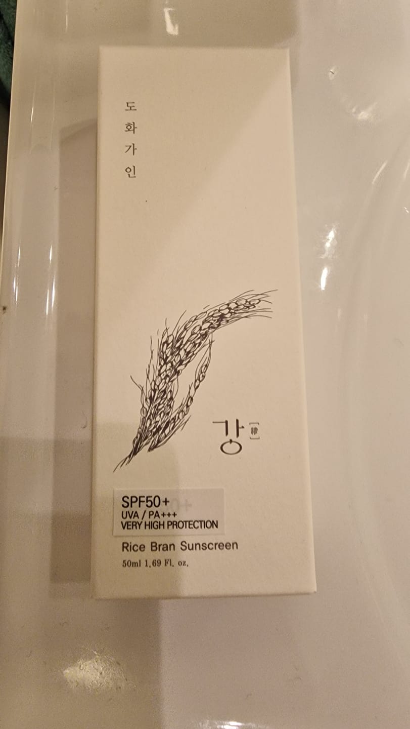 Customer photo review of House Of Dohwa Ris Solkrem SPF50+ (50g)