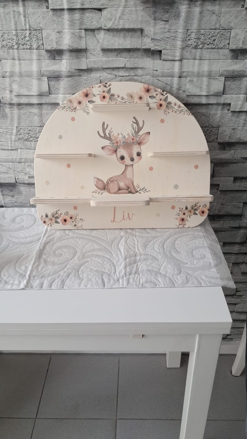Customer photo review of Tonie Regal aus Holz, Toniebox Regal personalisiert Reh