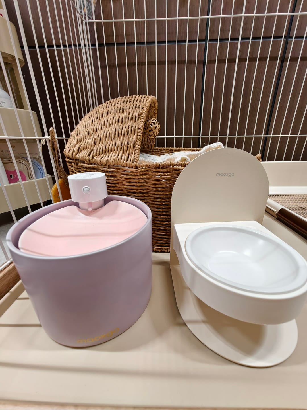Customer photo review of Pawtique FlexDine™ Adjustable Elevated Ceramic Cat Bowl