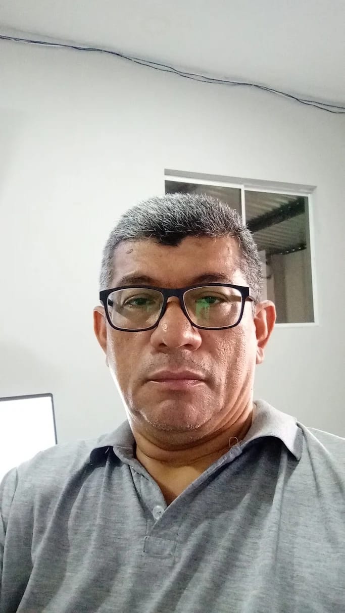 Customer photo review of Óculos de Grau Thrust