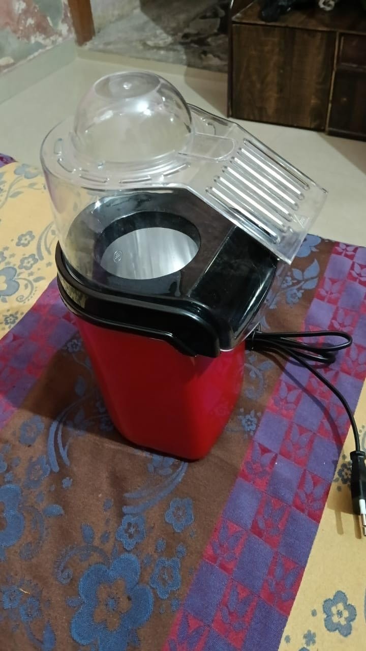 Customer photo review of Oil-Free Popcorn Maker Machine
