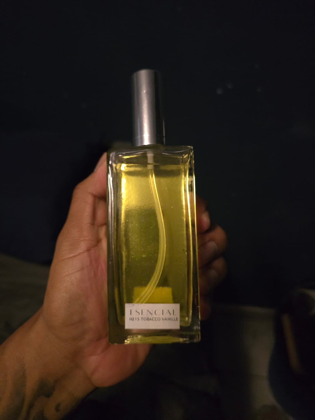 Customer photo review of H215 Inspirado en: Tobacco Vanille - Tom Ford
