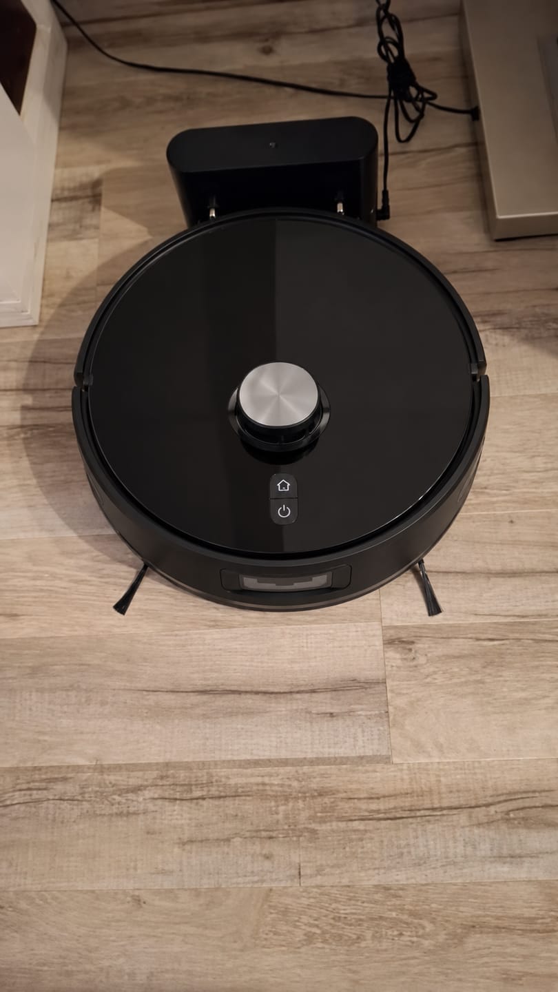 Customer photo review of Nereva™ Orbit Saugroboter mit Wischfunktion und Laser-Navigation