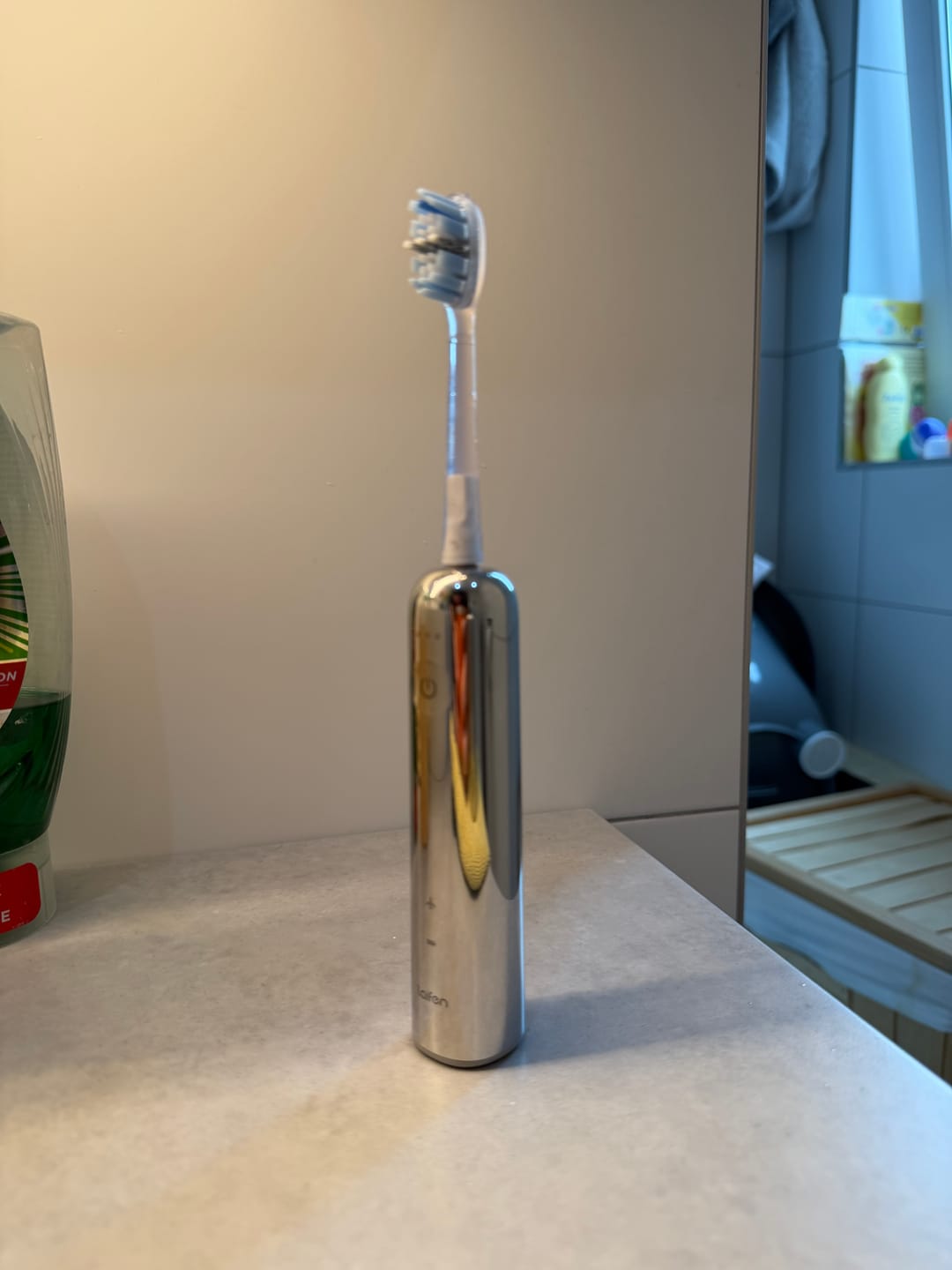 Customer photo review of Laifen Wave Pro Electric Toothbrush