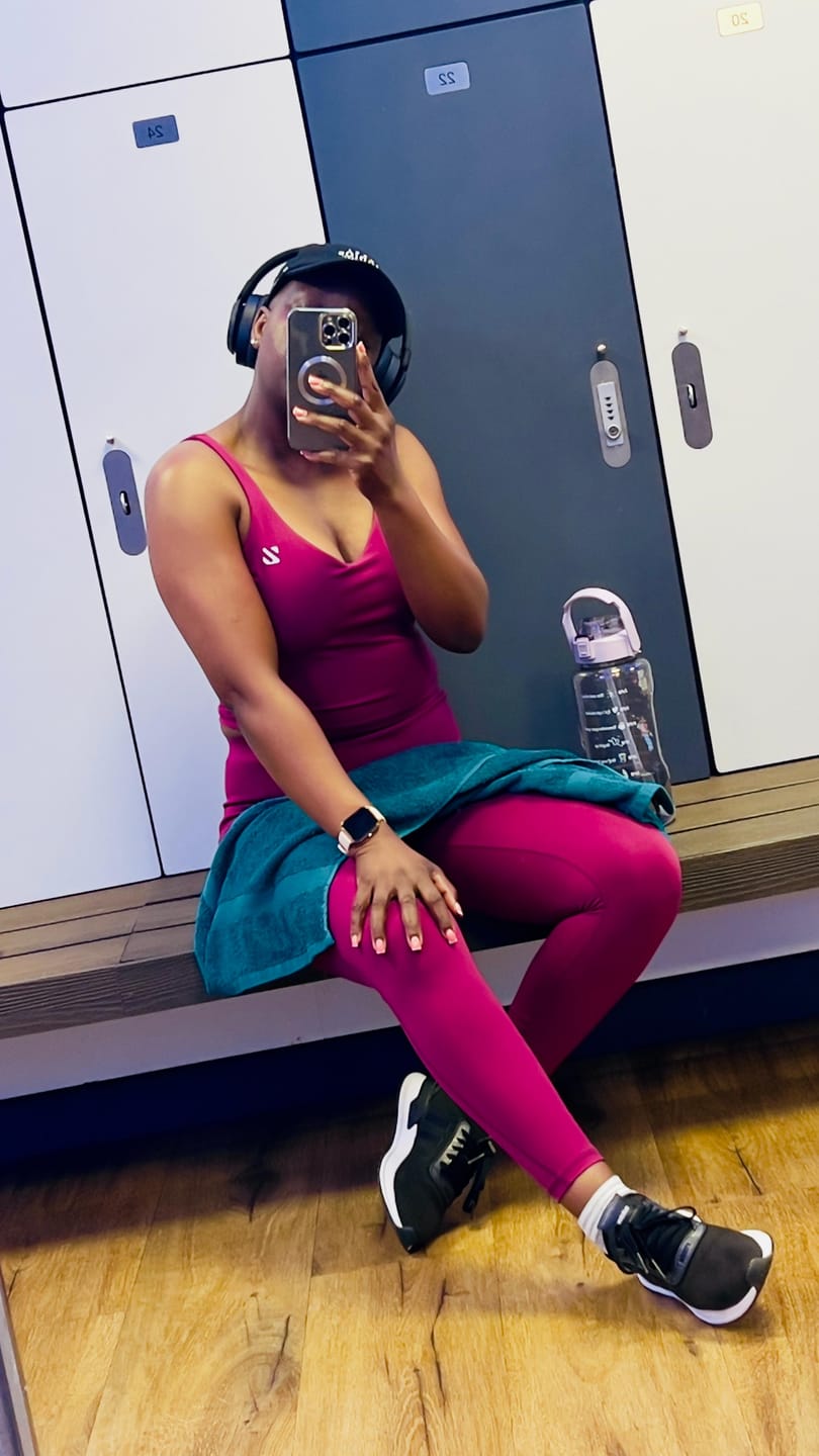 Customer photo review of High Waist Pocket Leggings
