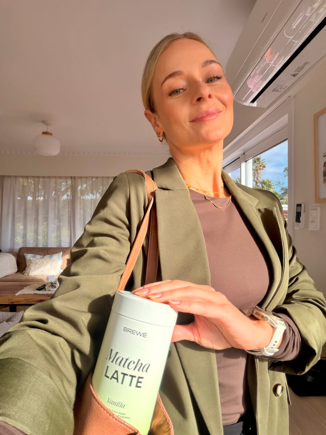 Customer photo review of Vanilla Matcha+ Latte Powder