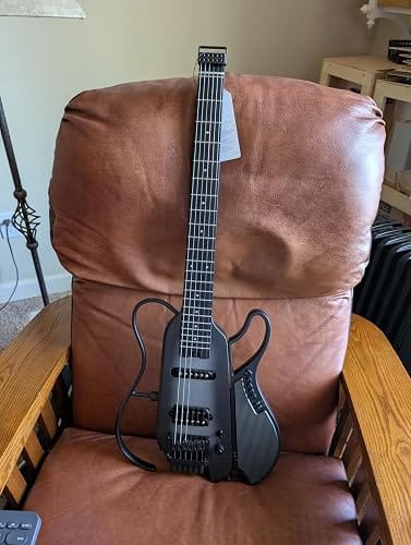 Customer photo review of Donner HUSH X LIVE Guitare de voyage