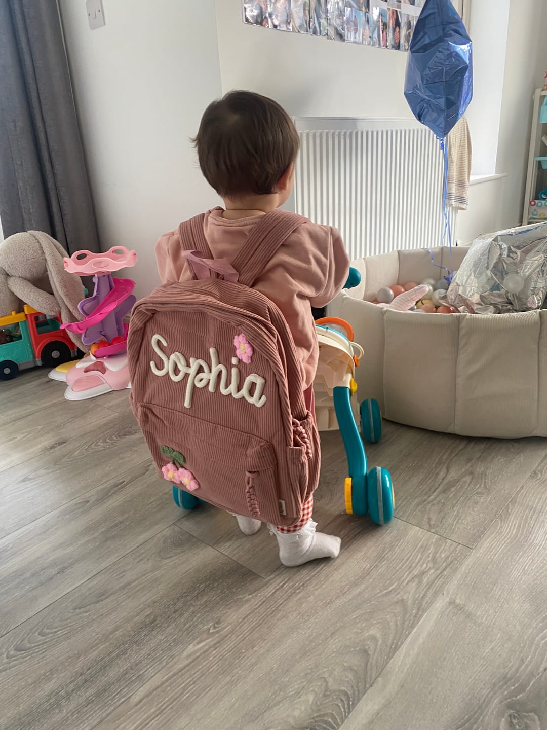 Customer photo review of K&C - Personalized Knitted Backpack