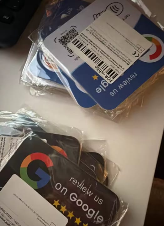 Customer photo review of Placa NFC para reseñas de Google