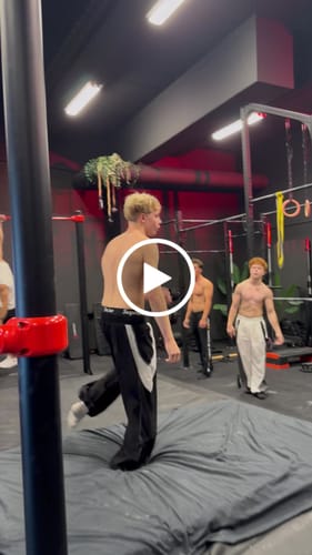 Customer video review of Ultralight Pants black-white