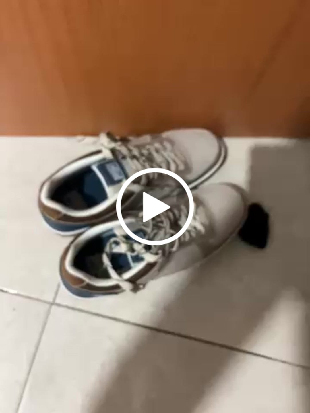 Customer video review of Tenis Style Hank Khaki