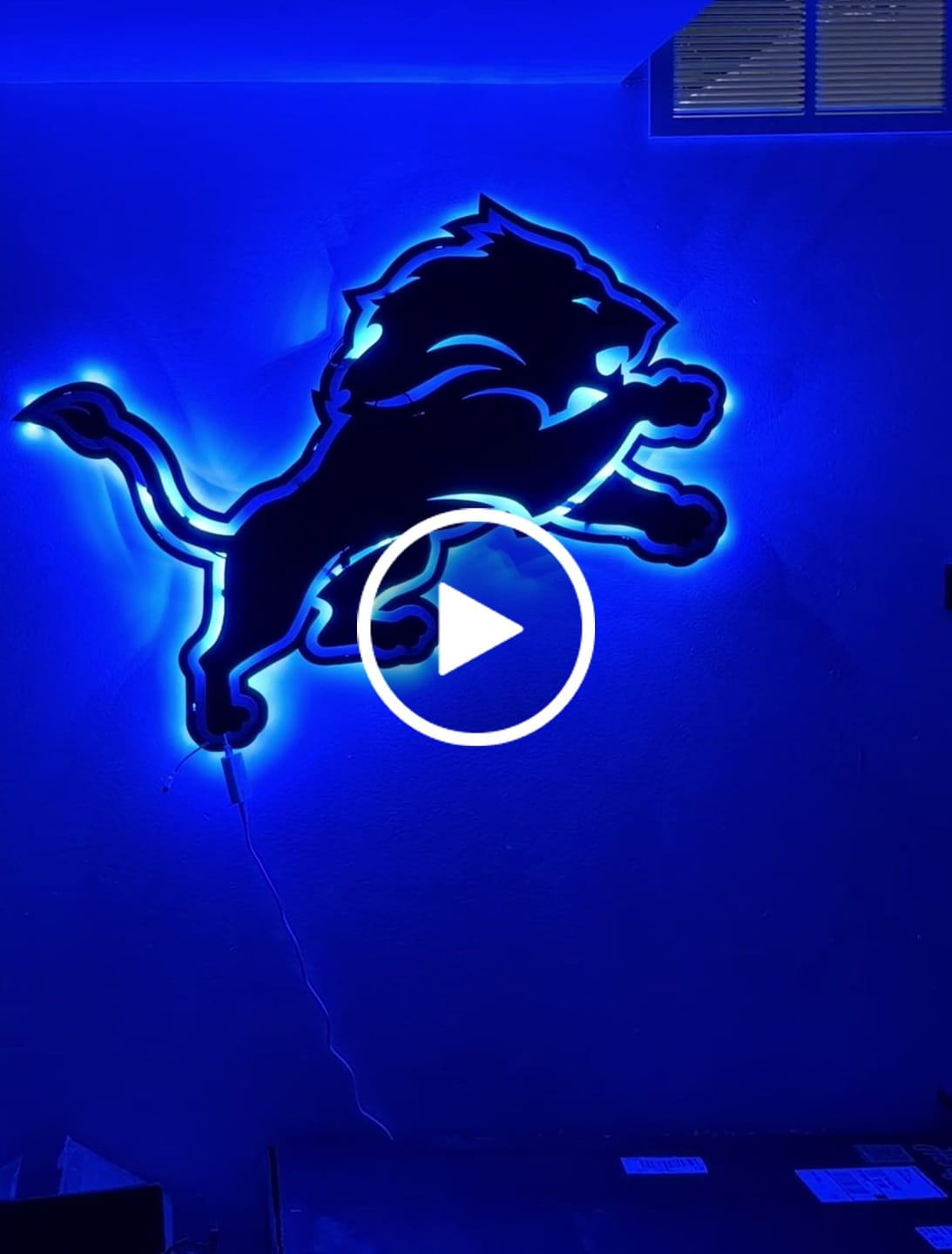 Customer video review of MONOCHROME - Detroit Lions 3D Vintage Metal Wall Art