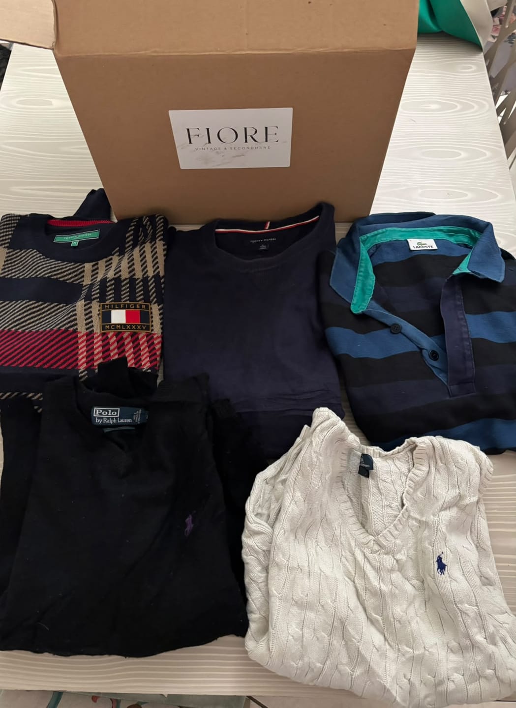 Customer photo review of Fiore Vintage & Secondhand - Box 5 pz Maglioni Ralph Lauren, Lacoste, Tommy Hilfiger PREMIUM