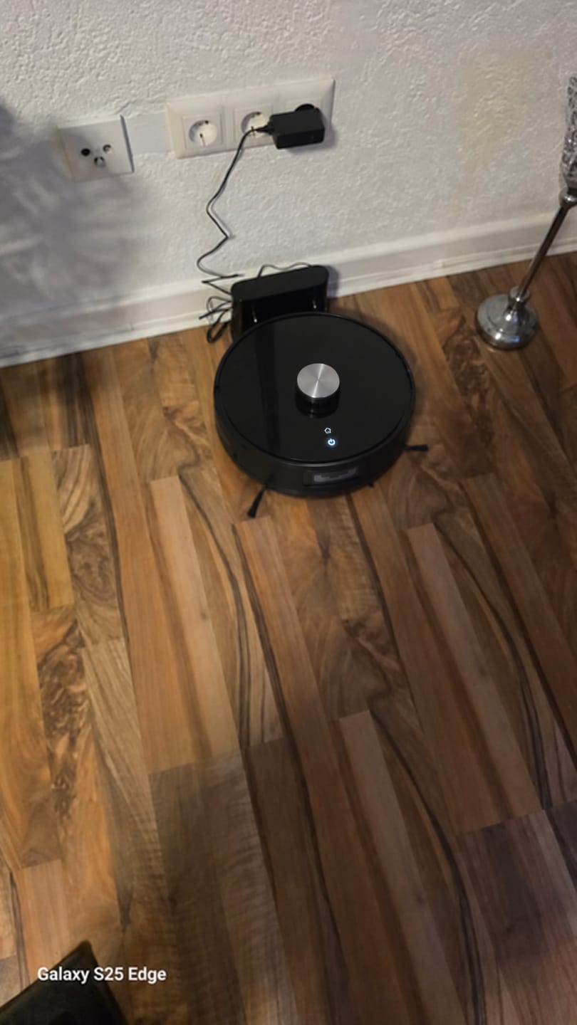 Customer photo review of Nereva™ Orbit Saugroboter mit Wischfunktion und Laser-Navigation