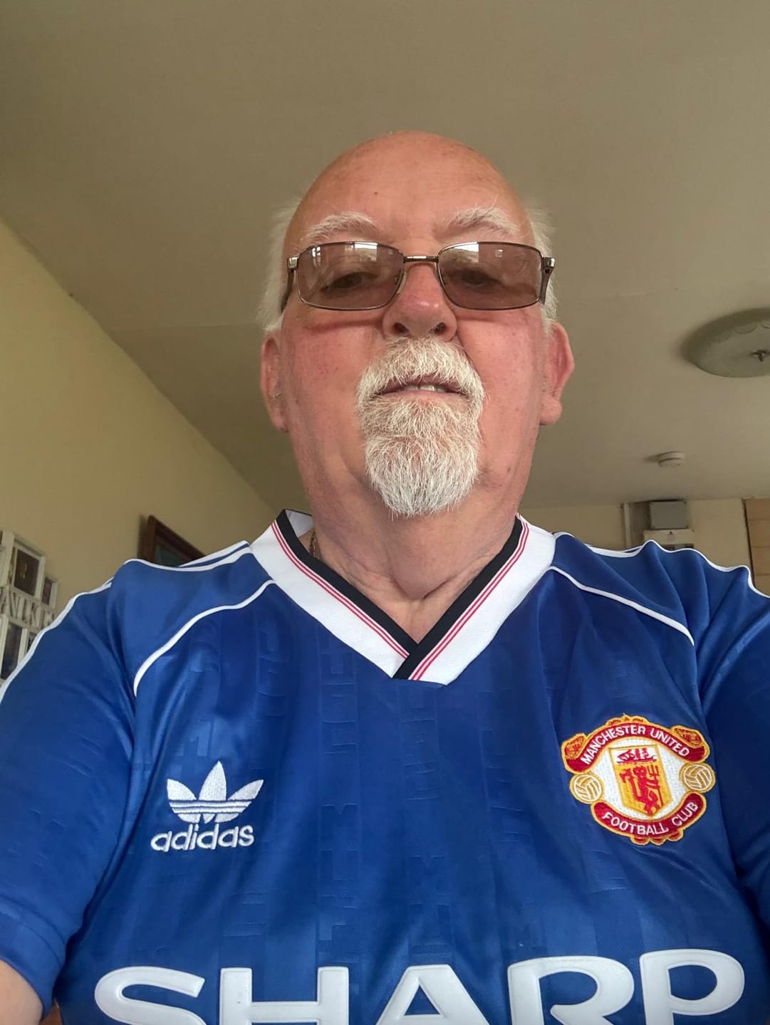Customer photo review of Man. United Maglia Away Blue 1988/89