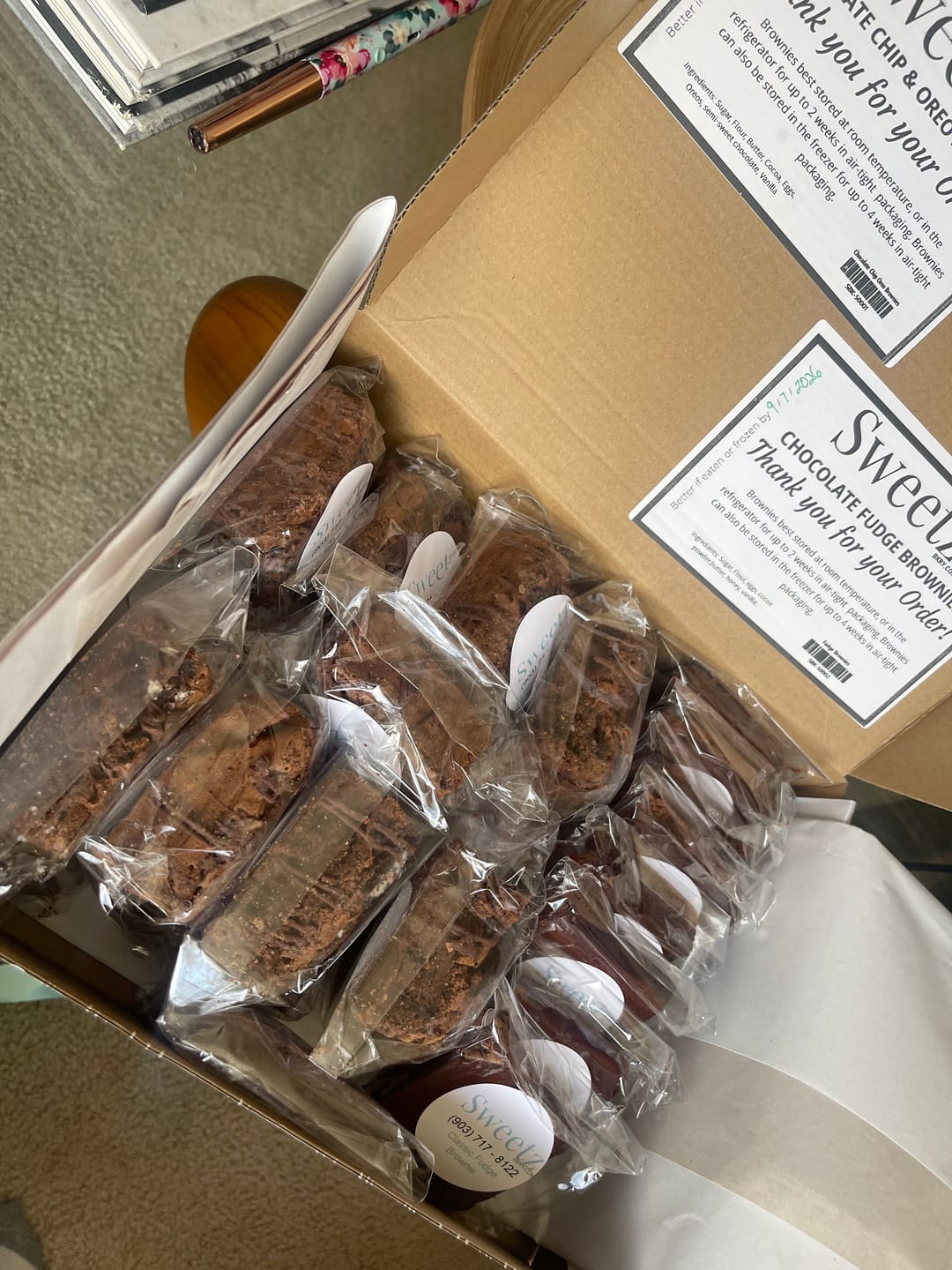 Customer photo review of Chocolate Chip Oreo Brownies