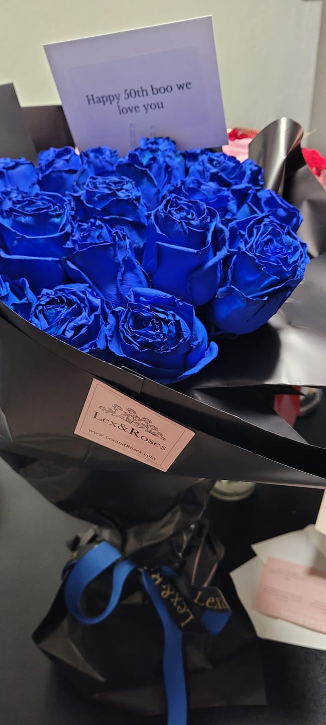 Customer photo review of Blue Rose Bouquet