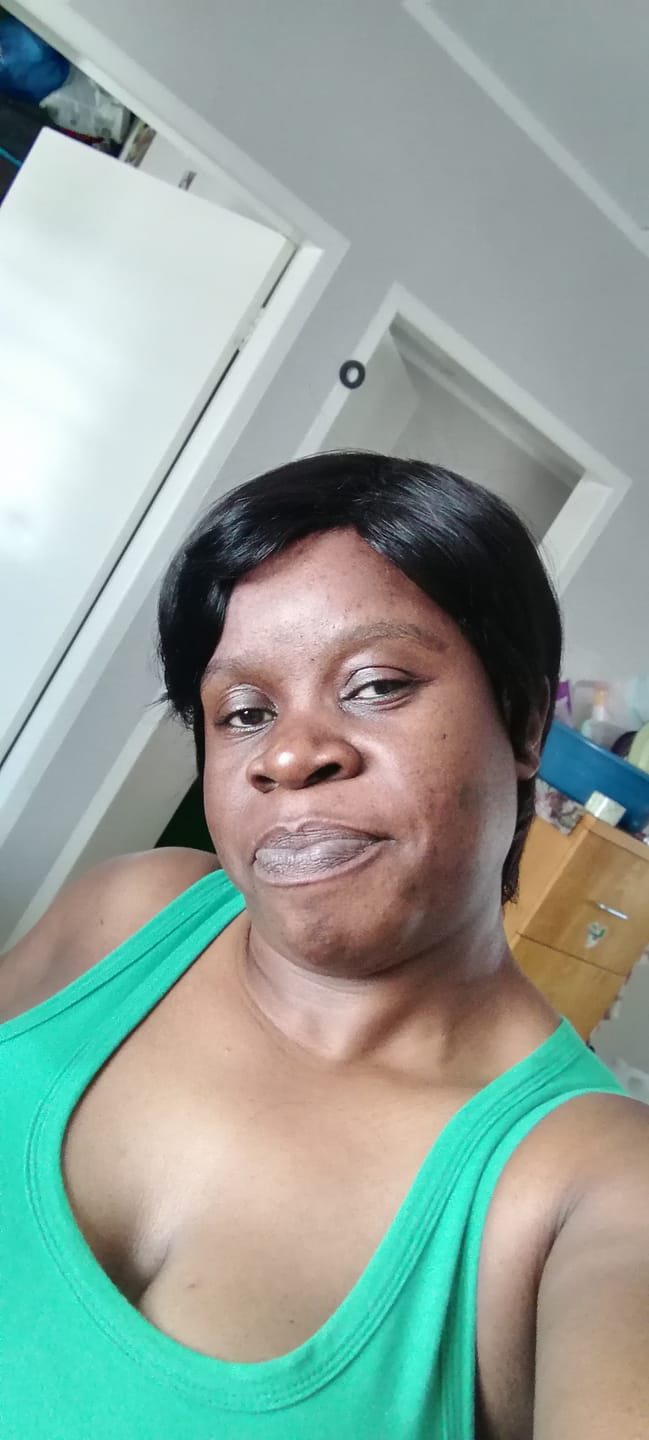 Customer photo review of Brazilian Pixie Wig - Straight