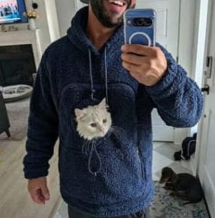 Customer photo review of Sudadera portamascotas