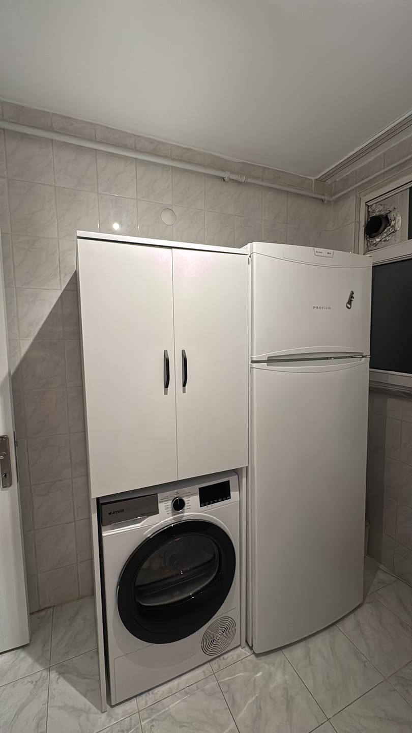Customer photo review of Rani KD119 Çamaşır Makinesi Dolabı 2 Kapaklı 2 Raflı Banyo Dolabı Beyaz