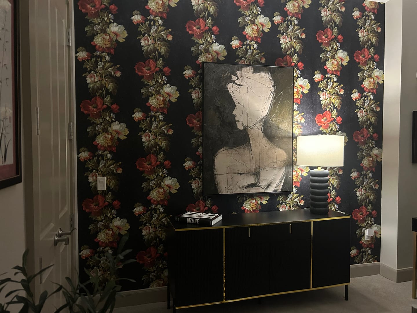 Customer photo review of Minimalist People Art #MP141
