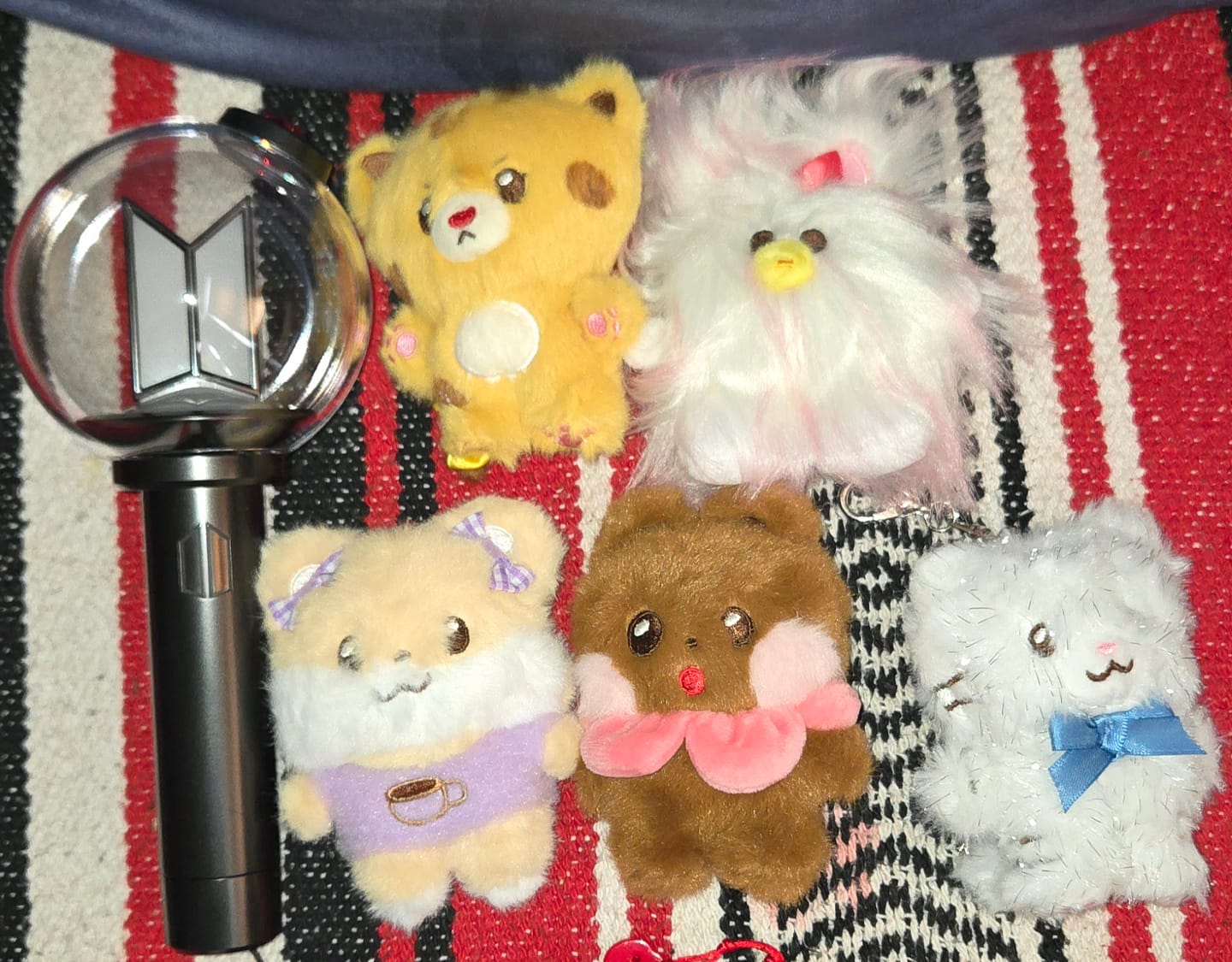 Customer photo review of ILLIT - DEARLIT 2ND ANNIVERSARY OFFICIAL MD PLUSH KEYRING
