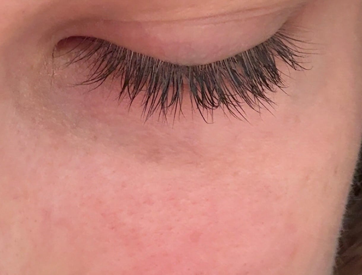 Customer photo review of Eyelash Growth Serum