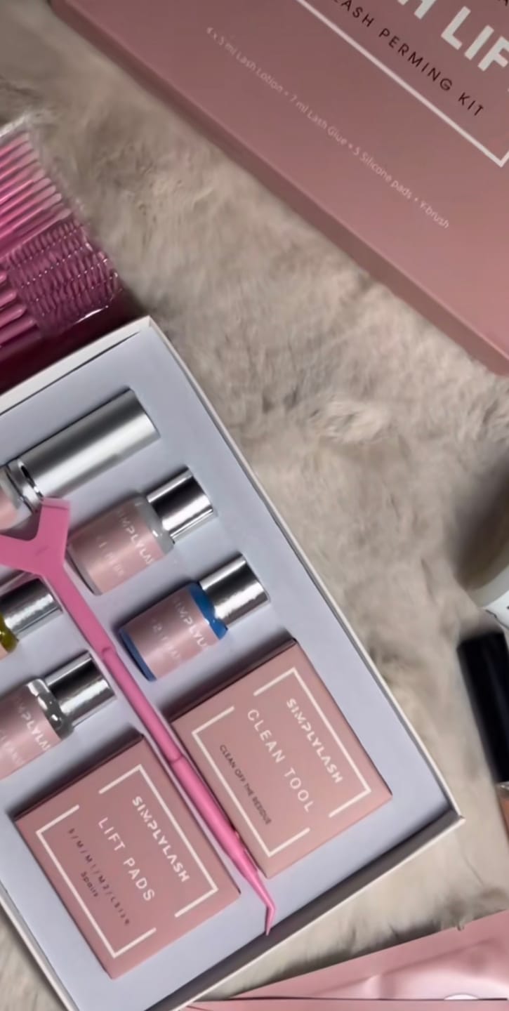 Customer photo review of SimplyLash kit